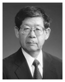 第九代 原田 実根教授の写真